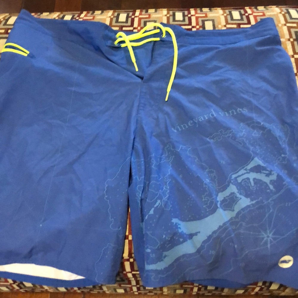 Vineyard vines swim trunks